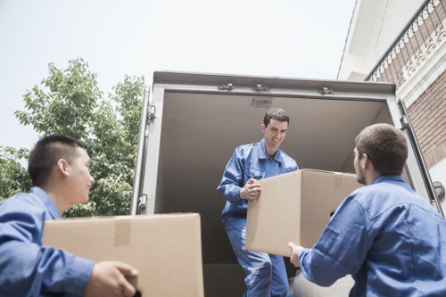Man and Van services handling residential moving